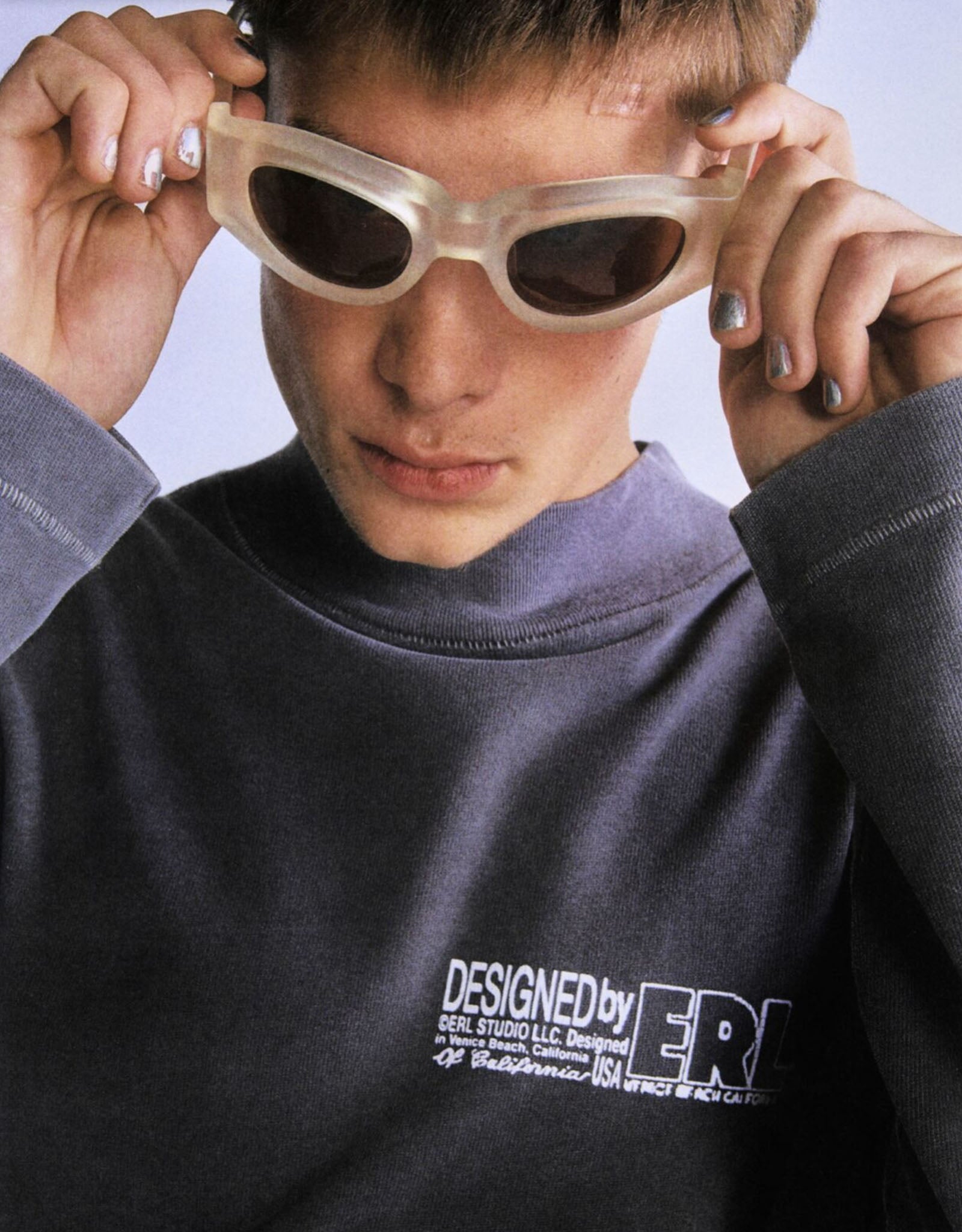 ERL Erl Bro Sunglasses – JANASTRA