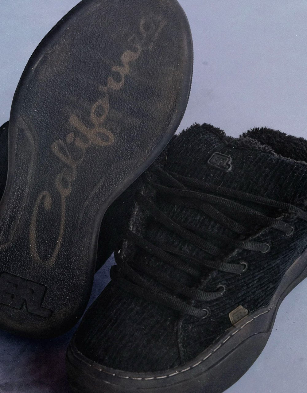 ERL Limited Edition Corduroy Pirate Black Vamp Sneaker – JANASTRA