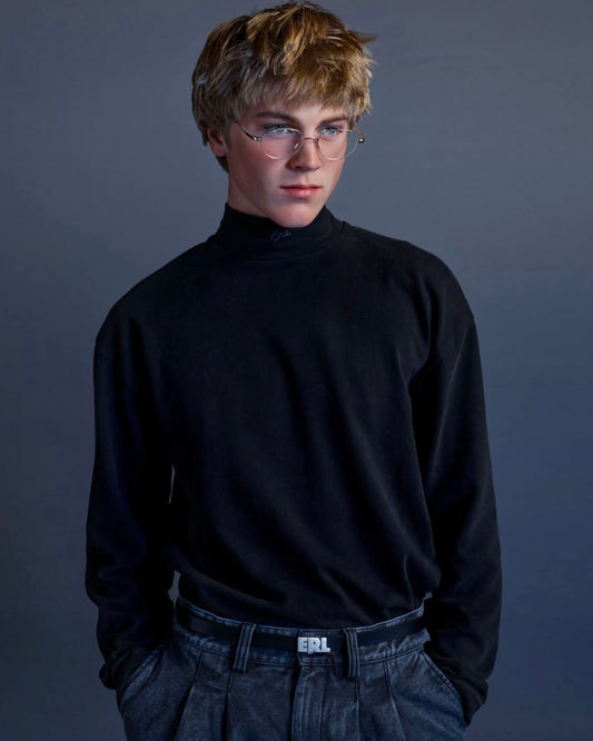 MOCK NECK ERL SCRIPT LONG SLEEVE TEE