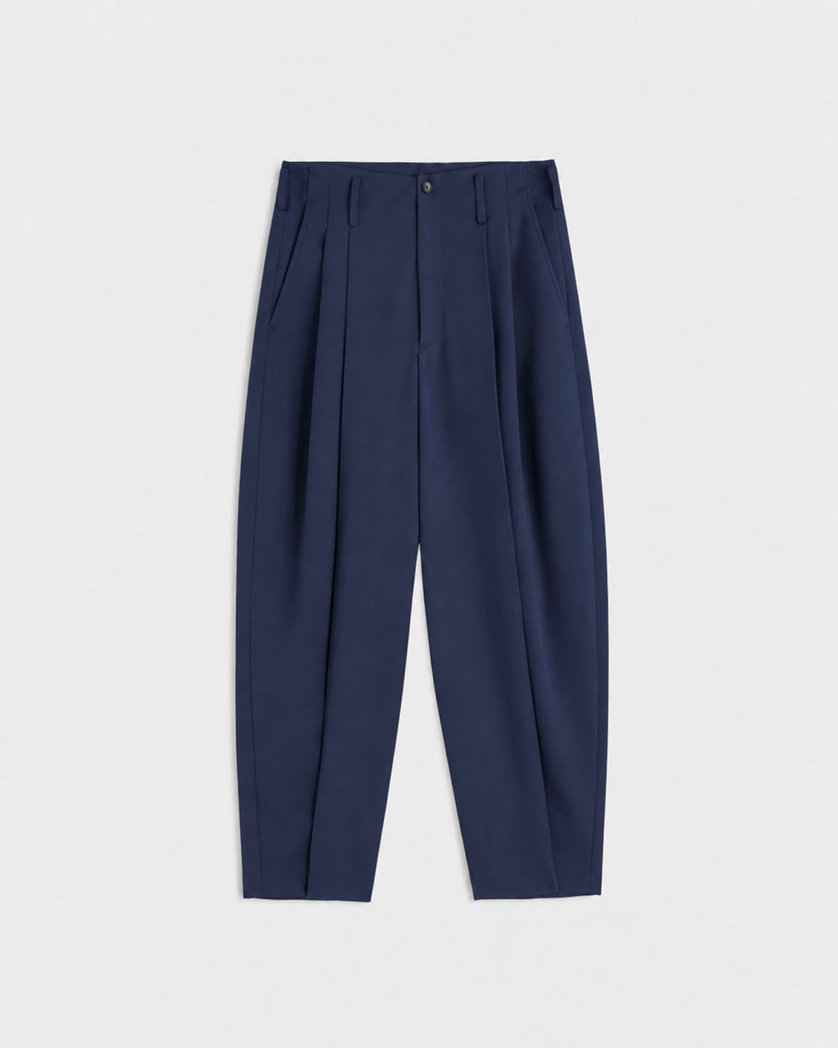 PLEATED TAPERED PANTS
