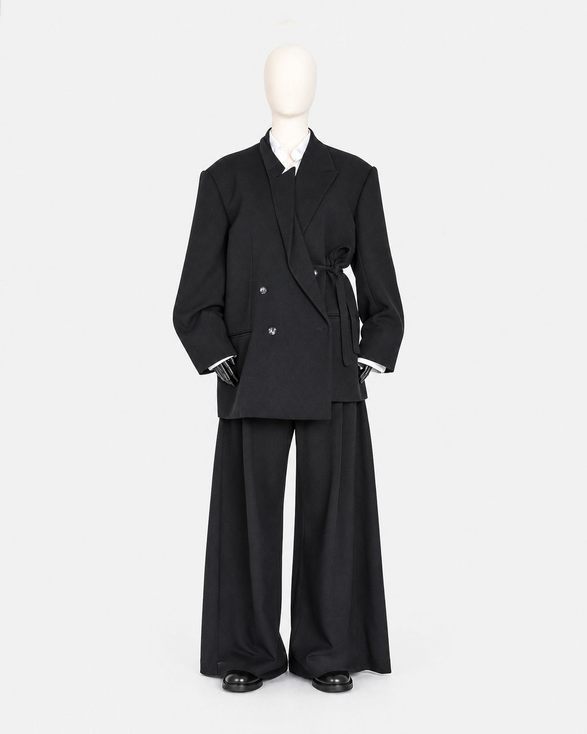 JULIUS- Wide-legged trousers