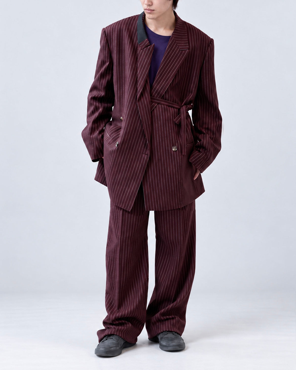 JUNE - Knee dart trousers
