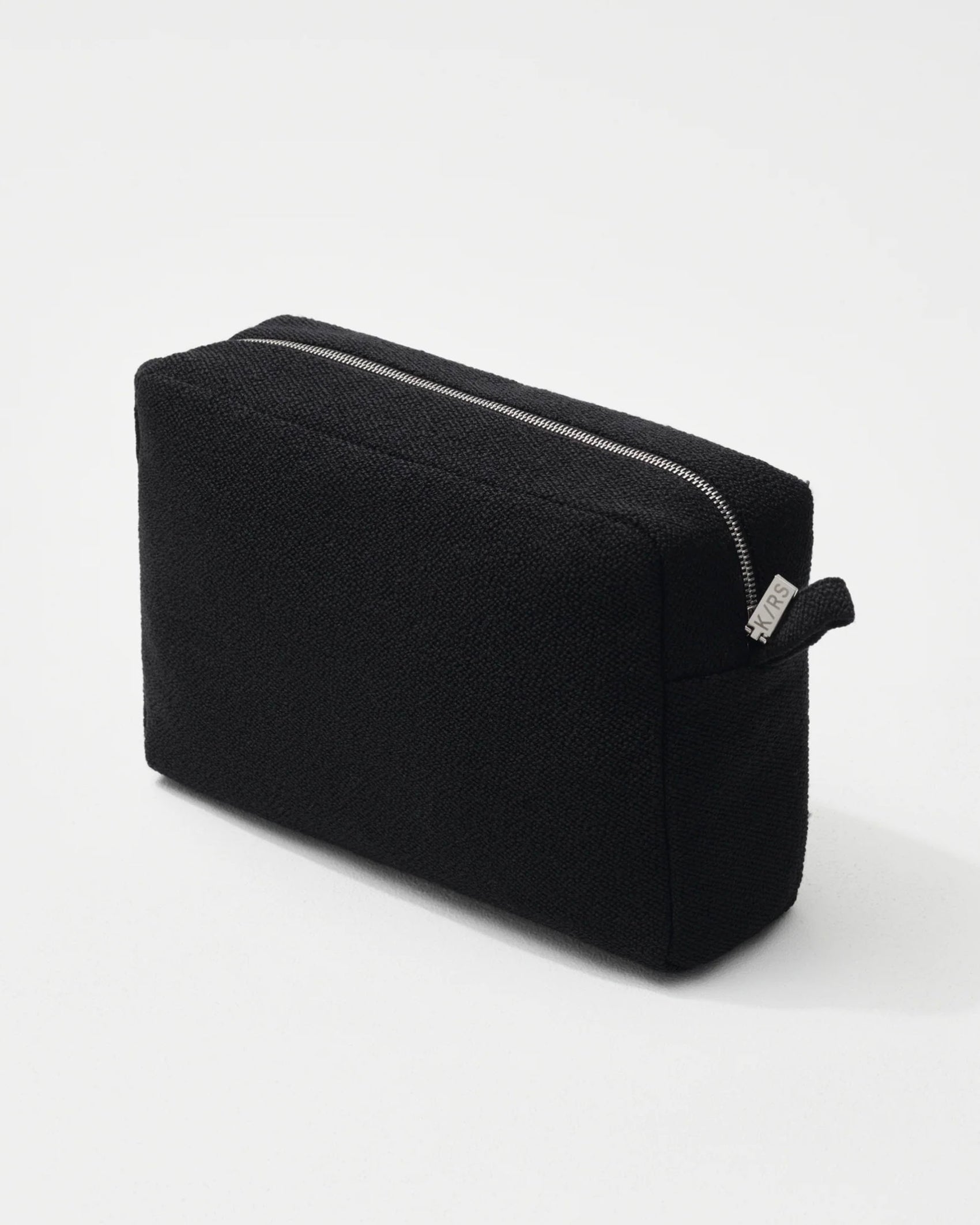 VIDAR TOILETRY BAG (L)