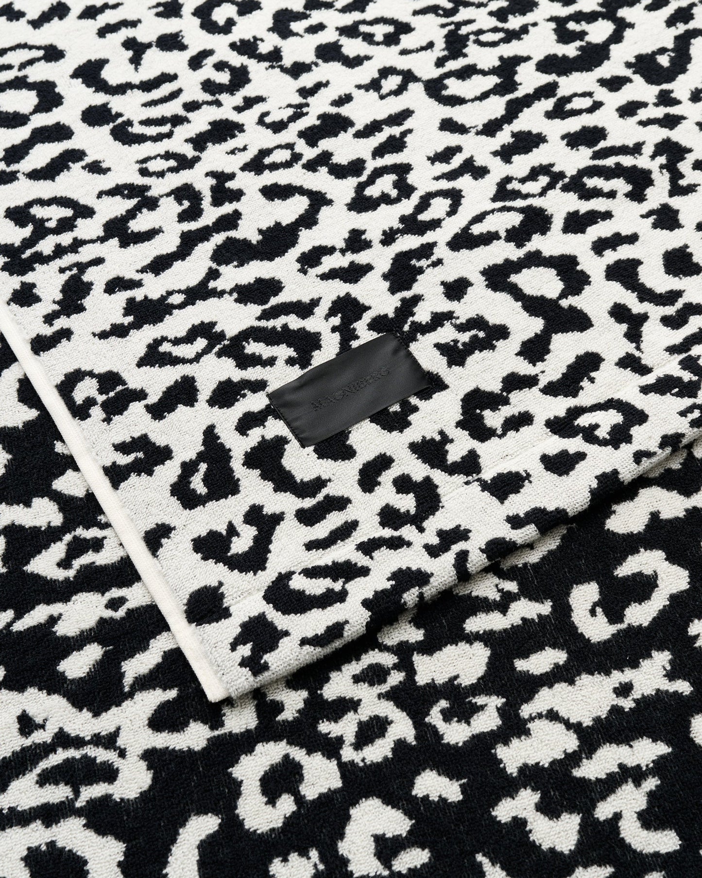 WILD BATH SHEET