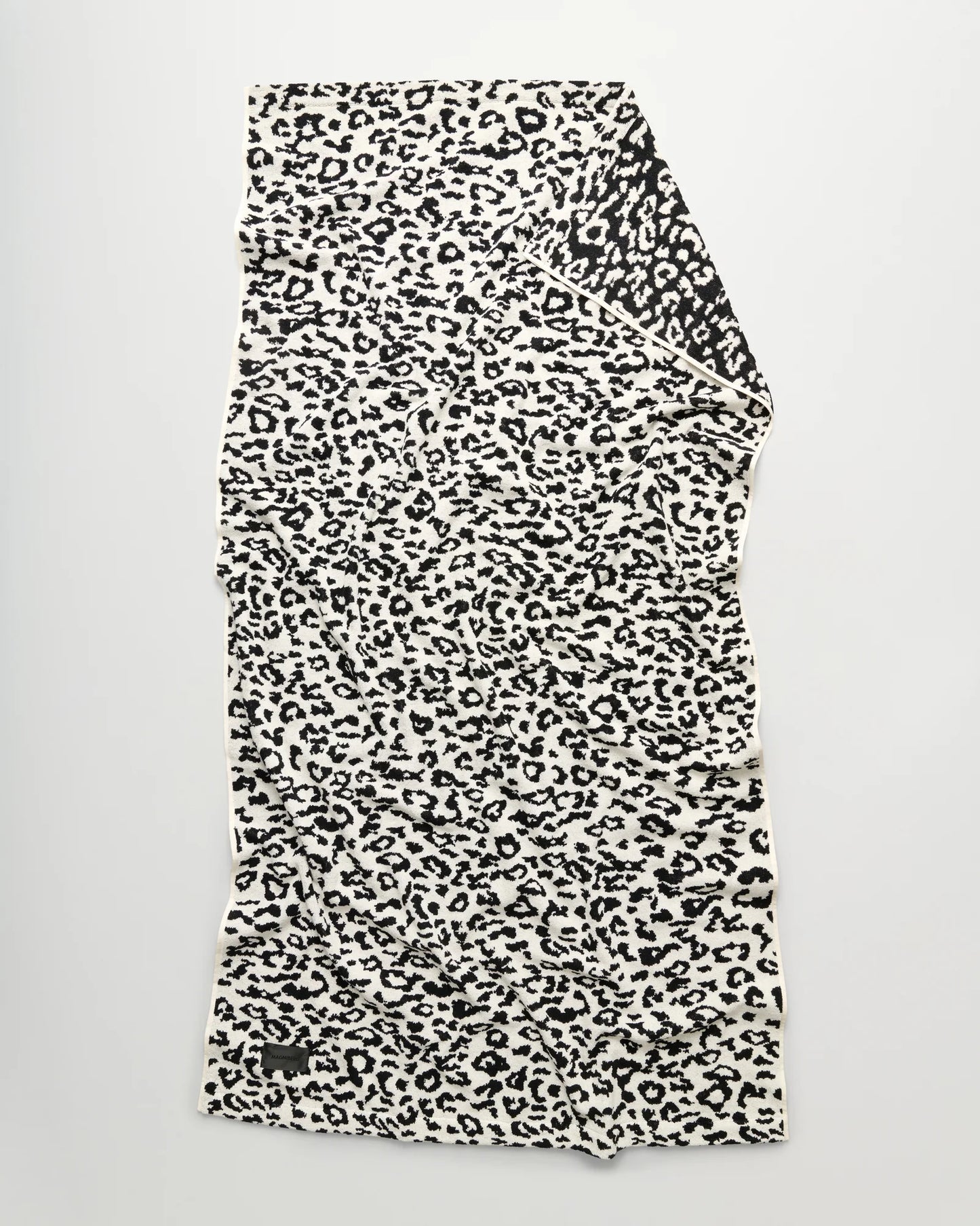WILD BATH SHEET
