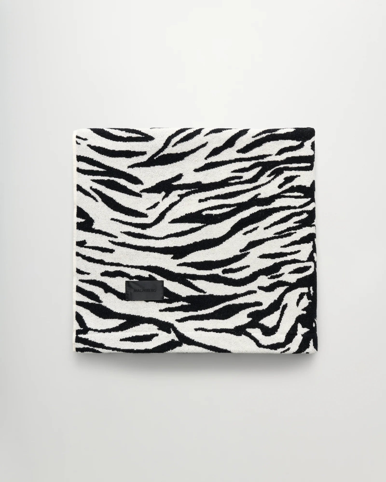 WILD BATH SHEET