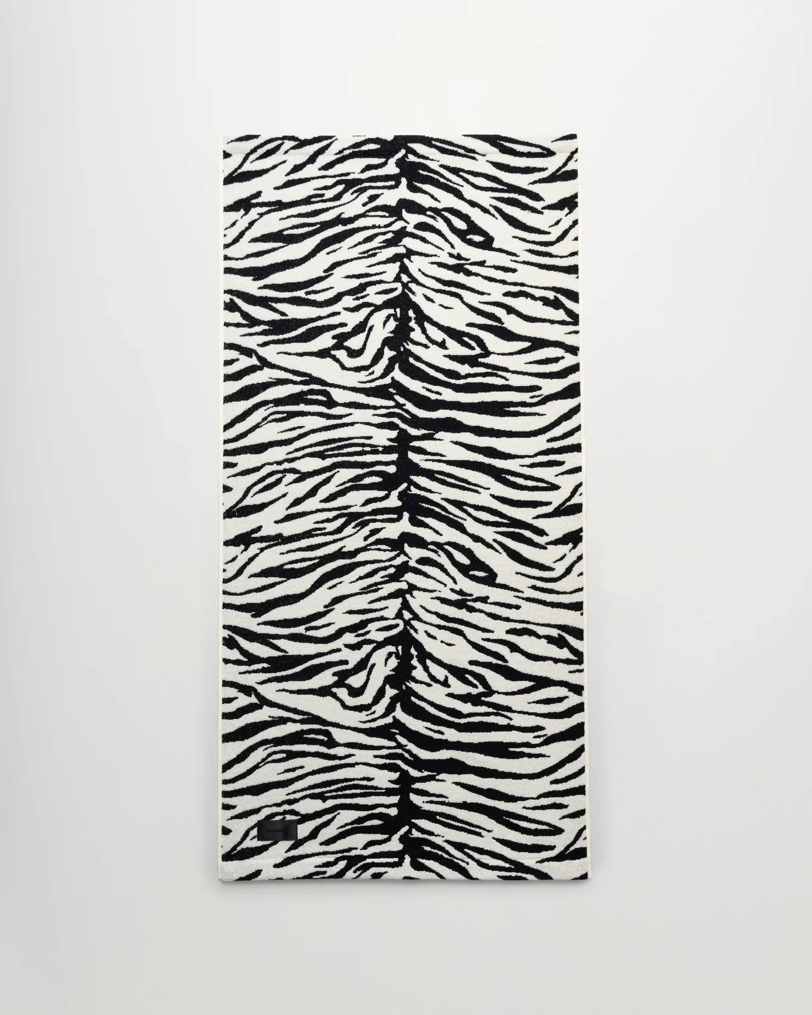 WILD BATH TOWEL