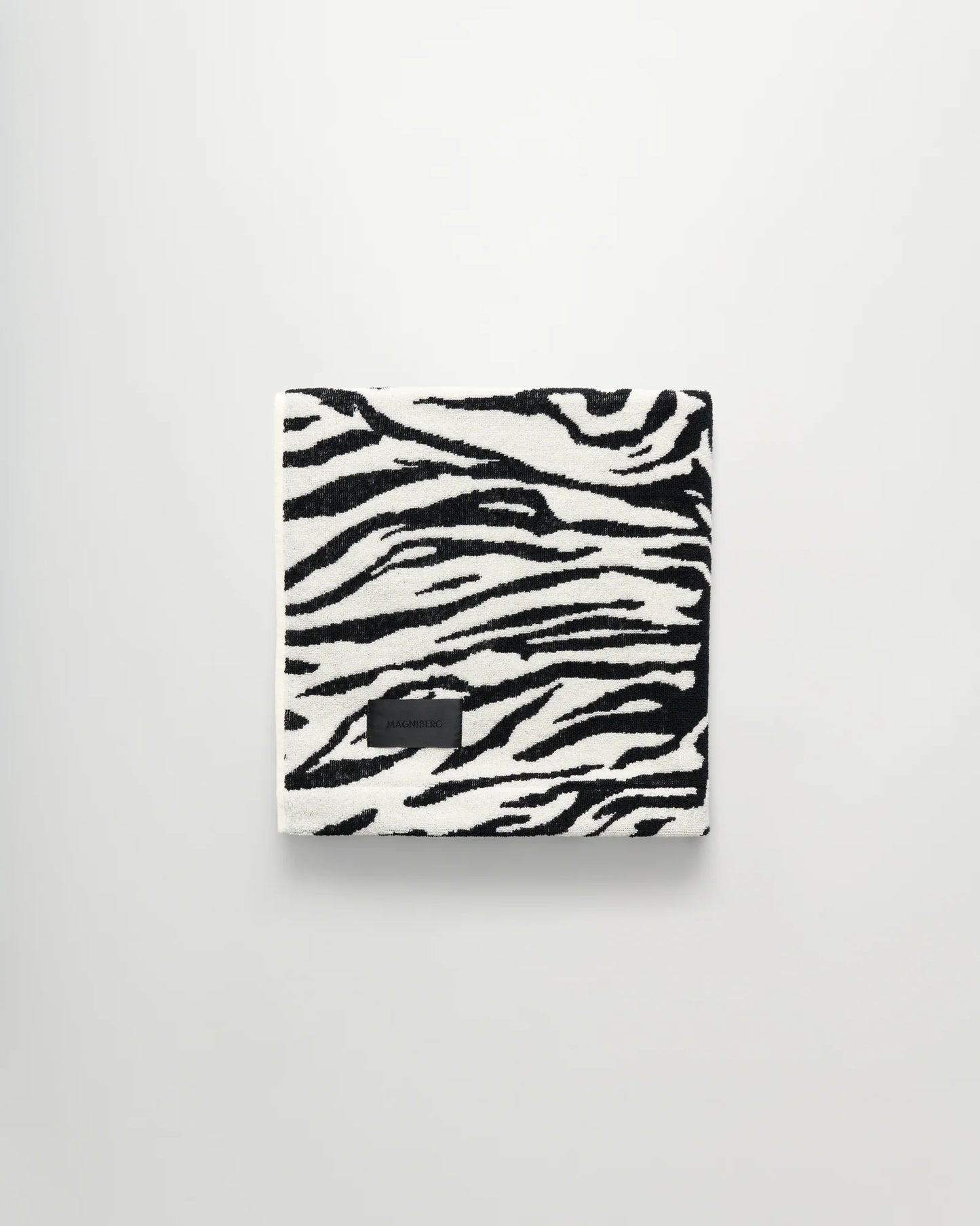 WILD BATH TOWEL