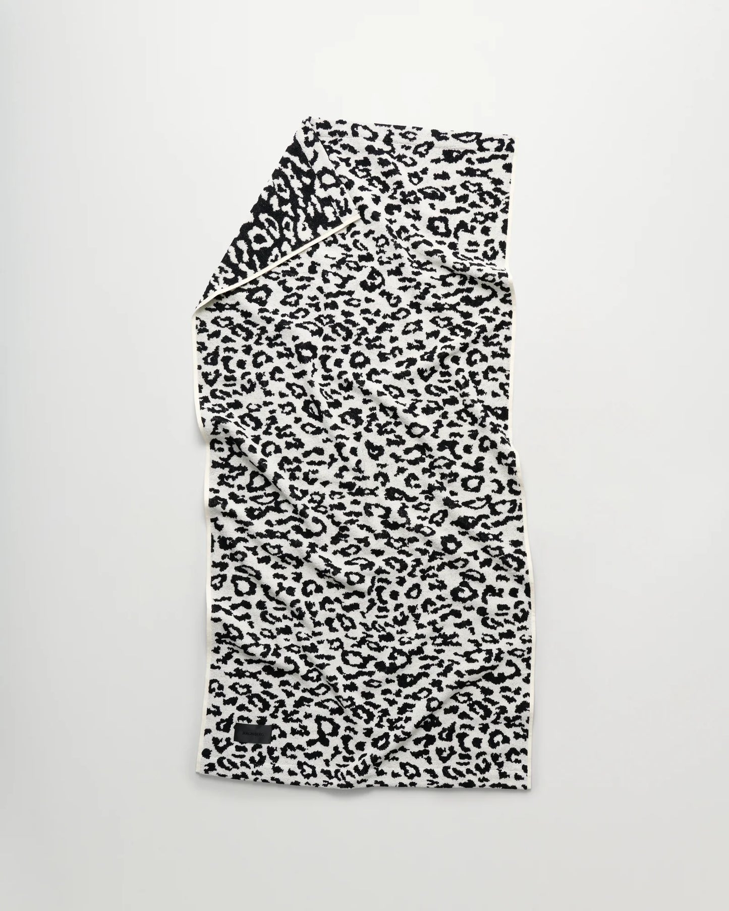 WILD BATH TOWEL