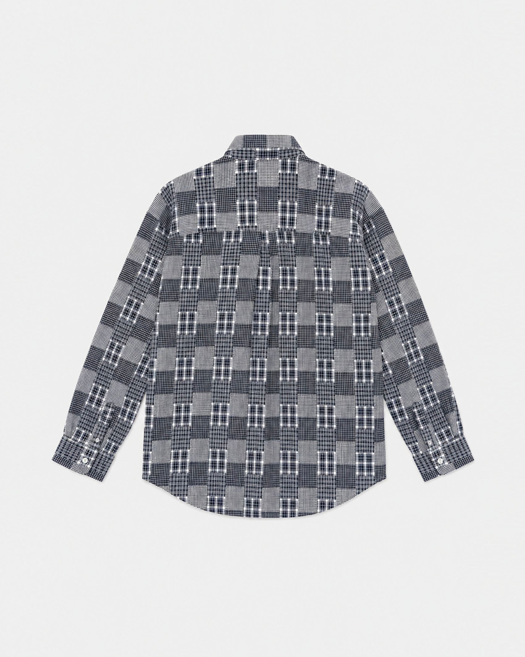 PLAID LONG SLEEVED SHIRT