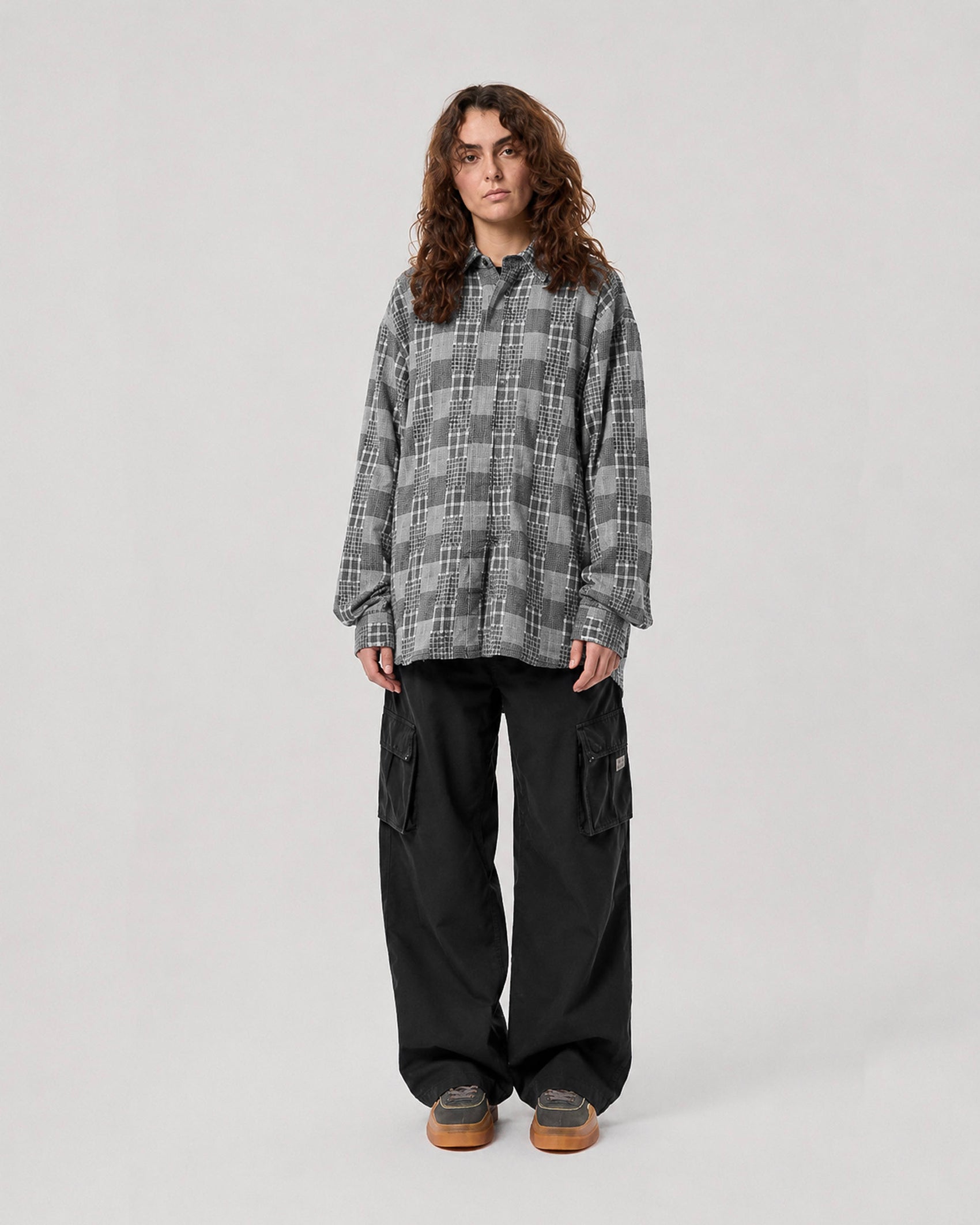 PLAID LONG SLEEVED SHIRT