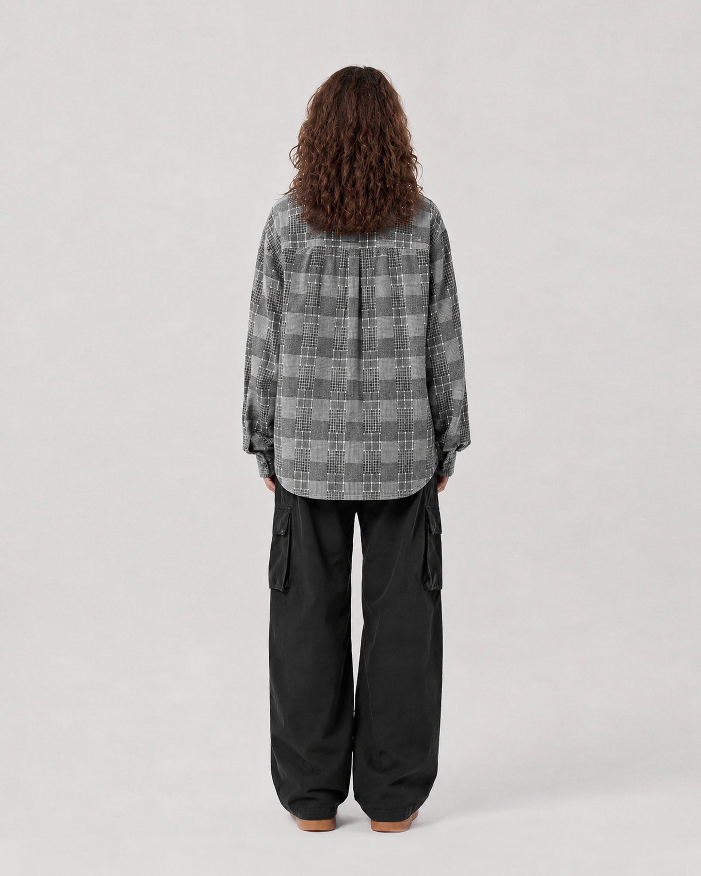 PLAID LONG SLEEVED SHIRT