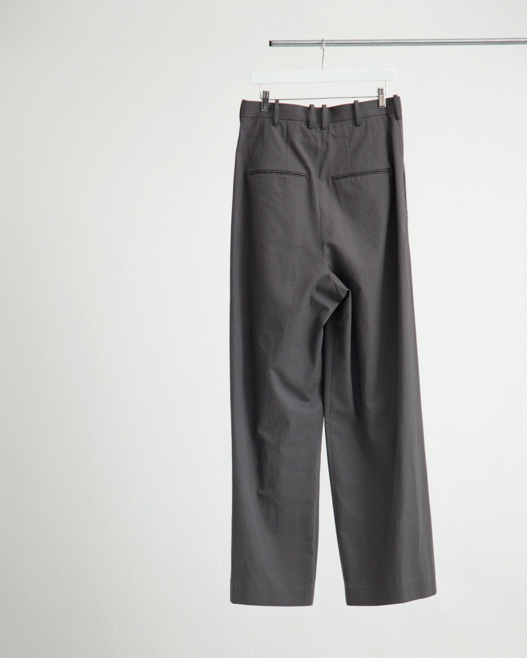 EIGHT TUCK HIGH WEST TROUSERS / COTTON